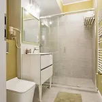 Bythelake Superior Mamaia
